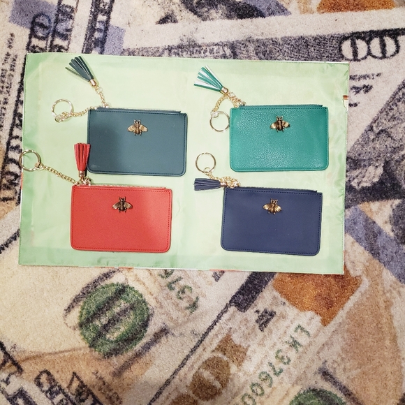 Elegant Bee coin purse - Picture 14 of 16